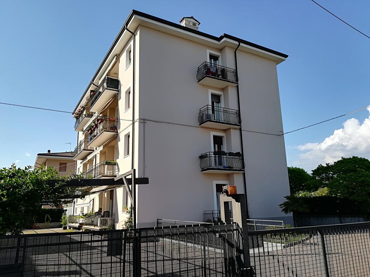 Suite Francy Panorama Бардолино Екстериор снимка