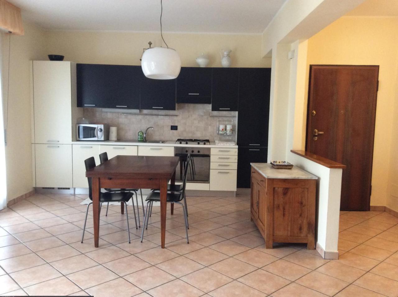 Suite Francy Panorama Бардолино Екстериор снимка